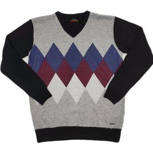 Lightweight V-neck Diamond Knit Sweater